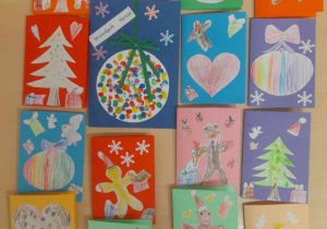 Kartki świąteczne wykonane przez dzieci z grupy 4