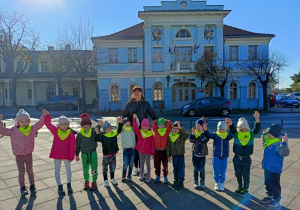 Dzieci z grupy 2 zwiedziły Ratusz w Aleksandrowie Łódzkim.